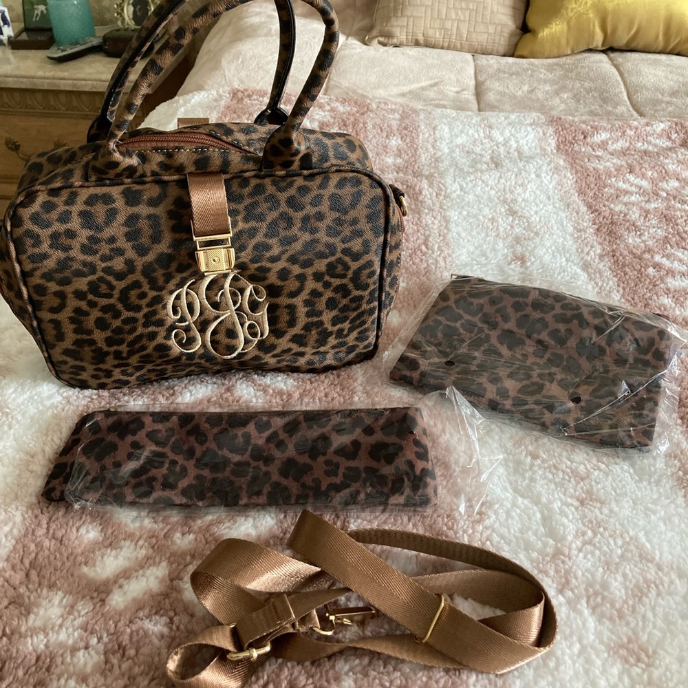 Animal print Travel bags